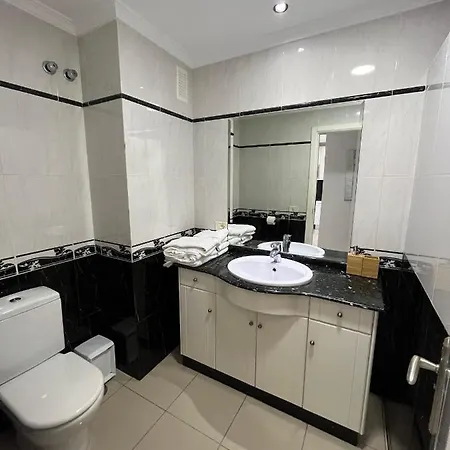 Apartamento Costa Azul - 2b *